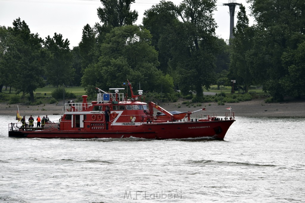 Schiff 1 Koeln in Hoehe der Koelner Zoobruecke P252.JPG - Miklos Laubert